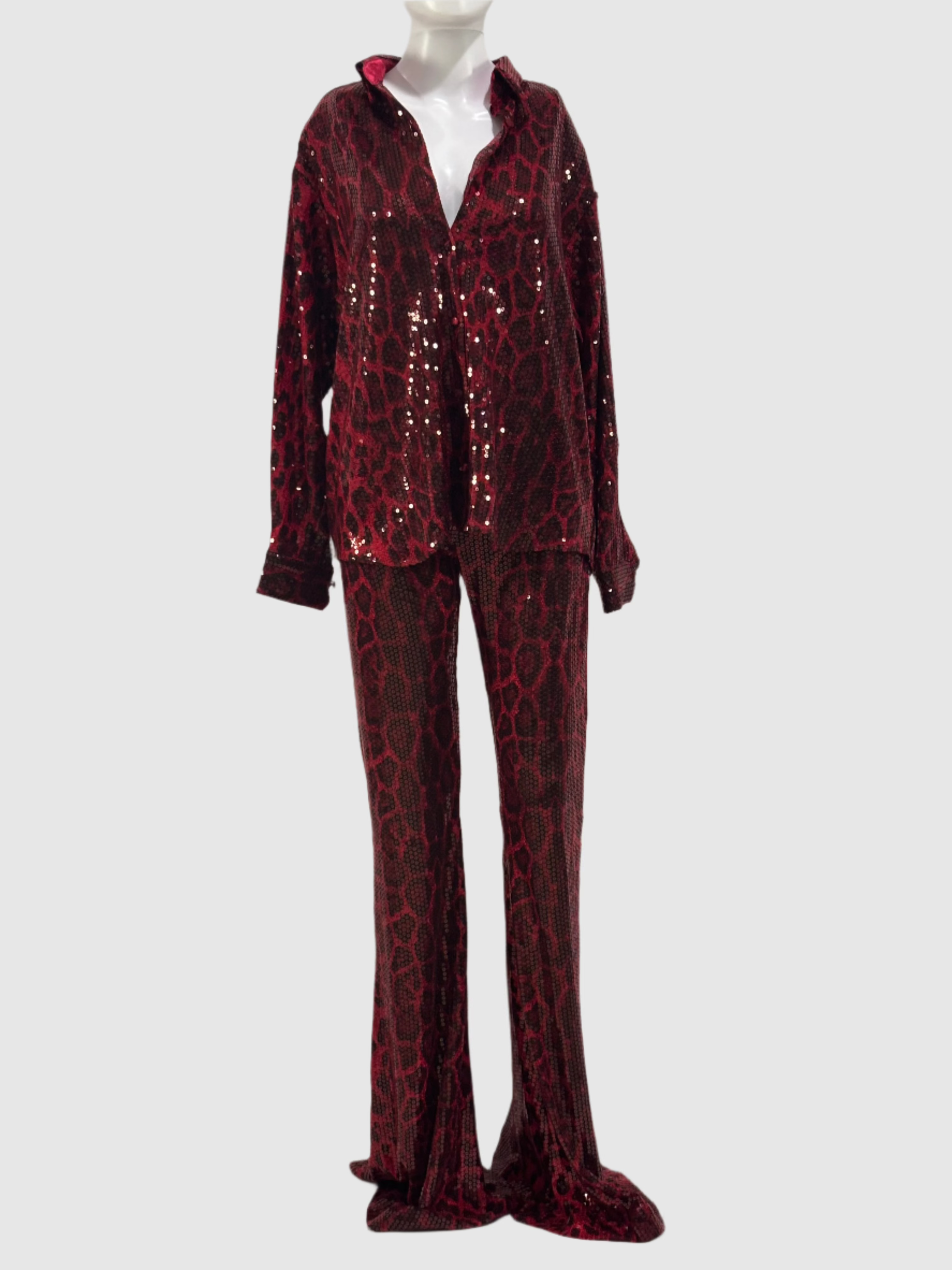 New Arrivals Ilkyaz Ozel