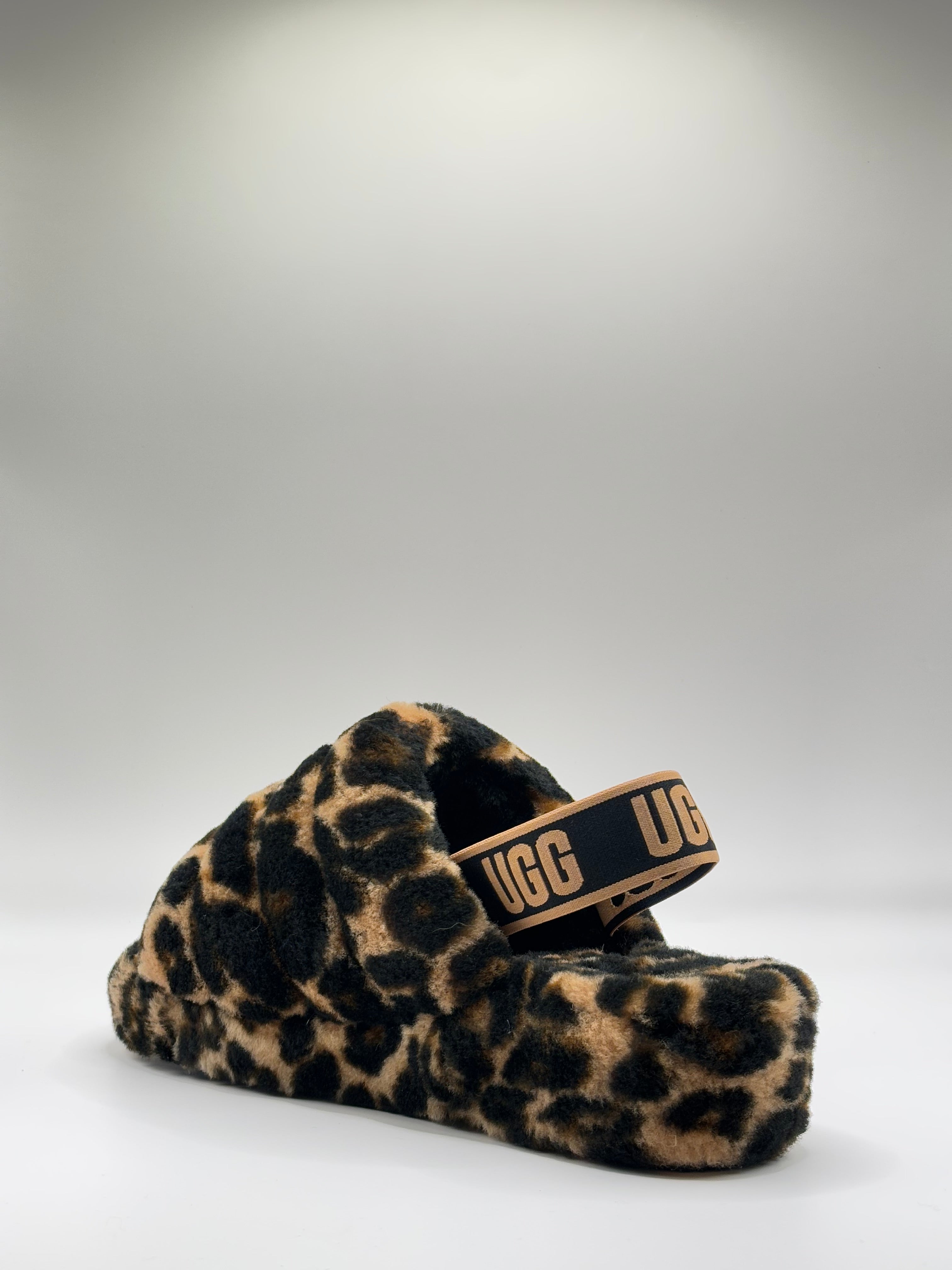 UGGS